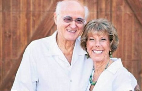 parents adoptifs de Steve jobs